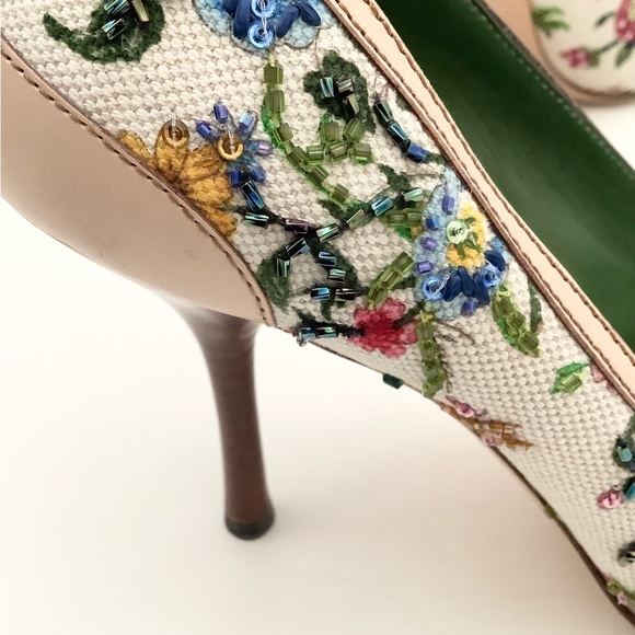 RARE GUCCI HORSE BIT BEADED EMBELLISHED HEELS - Picture 4 of 7